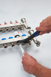 Rozdělovač pro podlahové topení CUBE - 3 okruhy