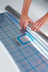 Reflexní folie CUBE 110 PLUS pro podlahové topení - 60 m2 rastrovaná  Reflexní folie CUBE 110 PLUS pro podlahové topení - 60 m2 rastrovaná